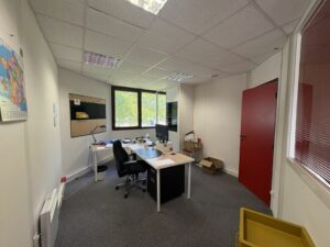 Vente Bureaux à Rennes de 108m² - Réf. n°654 - PHOTO4_654_1745317097.jpg