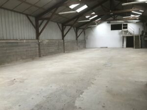Vente Entrepôt – Local d&rsquo;activité à VERN SUR SEICHE de 1050m² - Réf. n°4264 - PHOTO5_4264_1721027372.jpg