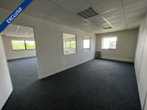 Location Bureaux à Cesson-Sévigné de 110m² - Réf. n°4500 - PHOTO5_4500_1756393905.jpg