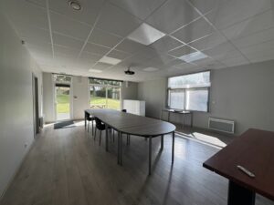 Location Bureaux à Pacé de 350m² - Réf. n°4664 - PHOTO5_4664_1757923783.jpg
