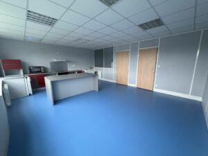 Vente Bureaux à Rennes de 120m² - Réf. n°898 - PHOTO5_898_1772790809.jpg