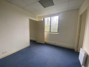 Location Bureaux à VERN SUR SEICHE de 107m² - Réf. n°1889 - PHOTO6_1889_1742919534.jpg