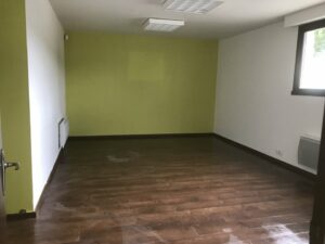 Vente Entrepôt – Local d&rsquo;activité à VERN SUR SEICHE de 1050m² - Réf. n°4264 - PHOTO6_4264_1749574419.jpg