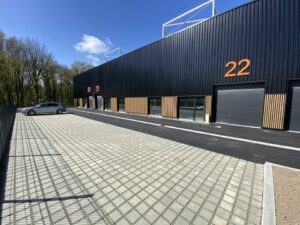 Vente Entrepôt – Local d&rsquo;activité à Goven de 222.91m² - Réf. n°4296 - PHOTO6_4296_1774859145.jpg