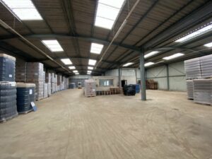 Vente Entrepôt – Local d&rsquo;activité à SAINT JACQUES DE LA LANDE de 1000m² - Réf. n°430 - PHOTO6_430_1740412575.jpg