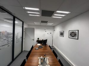 Location Bureaux à SAINT GREGOIRE de 160m² - Réf. n°4482 - PHOTO6_4482_1736758577.jpg