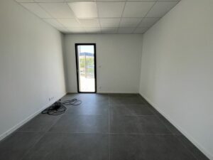 Location Bureaux à Noyal-Chatillon-sur-Seiche de 135m² - Réf. n°4647 - PHOTO6_4647_1753107798.jpg