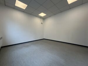 Location Bureaux à Chantepie de 14.21m² - Réf. n°4679 - PHOTO6_4679_1761057058.jpg