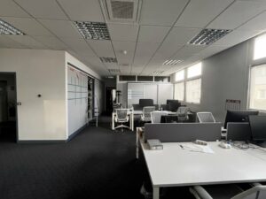 Location Bureaux à Cesson-Sévigné de 354m² - Réf. n°4697 - PHOTO6_4697_1761834077.jpg