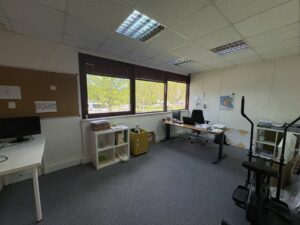 Vente Bureaux à Rennes de 108m² - Réf. n°654 - PHOTO6_654_1745317098.jpg