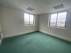 Location Bureaux à VERN SUR SEICHE de 143m² - Réf. n°258 - PHOTO7_258_1742919231.jpg