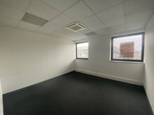 Location Bureaux à Cesson-Sévigné de 105m² - Réf. n°4311 - PHOTO7_4311_1739174021.jpg