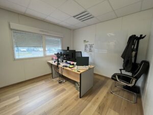 Vente Bureaux à Bruz de 571m² - Réf. n°4628 - PHOTO7_4628_1750859044.jpg