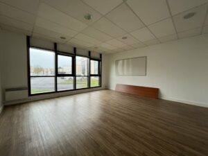 Location Bureaux à Cesson-Sévigné de 130m² - Réf. n°4643 - PHOTO7_4643_1762179096.jpg