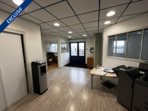 Vente Bureaux à Pacé de 482m² - Réf. n°4698 - PHOTO7_4698_1762787101.jpg