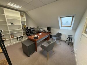 Location Bureaux à Le Rheu de 21m² - Réf. n°4710 - PHOTO7_4710_1763996302.jpg