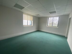 Location Bureaux à VERN SUR SEICHE de 143m² - Réf. n°258 - PHOTO8_258_1742919232.jpg