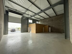 Location Entrepôt – Local d&rsquo;activité à Le Rheu de 212m² - Réf. n°4825 - PHOTO8_4825_1778488073.jpg