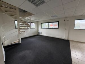 Location Bureaux à Liffré de 260m² - Réf. n°4652 - PHOTO9_4652_1753861654.jpg