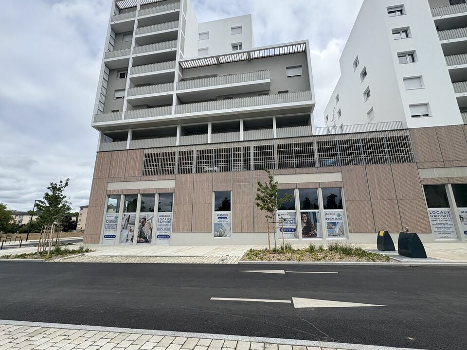 Vente Local commercial à Rennes de 252m² - Réf. n°4421 - PHOTO1_4421_1753860227.jpg