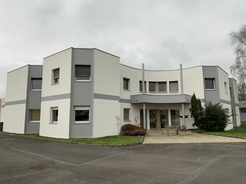Location Bureaux à Montgermont de 350m² - Réf. n°4834 - PHOTO1_4834_1779800812.jpg