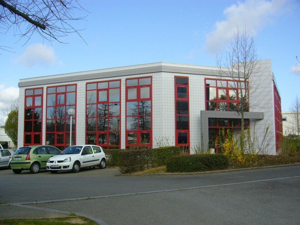 Location Bureaux à SAINT GREGOIRE de 186.16m² - Réf. n°674 - PHOTO1_674_1774261706.jpg