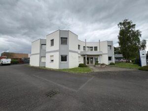 Location Bureaux à Montgermont de 350m² - Réf. n°4834 - PHOTO2_4834_1779800840.jpg