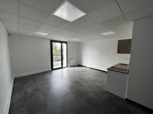 Location Bureaux à Cesson-Sévigné de 280m² - Réf. n°4412 - PHOTO4_4412_1736870414.jpg