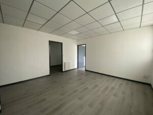 Vente Bureaux à Chantepie de 48m² - Réf. n°4547 - PHOTO6_4547_1742207251.jpg