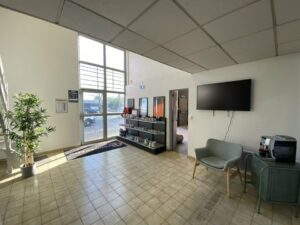 Location Entrepôt – Local d&rsquo;activité à Cesson-Sévigné de 606m² - Réf. n°4179 - PHOTO7_4179_1776666219.jpg