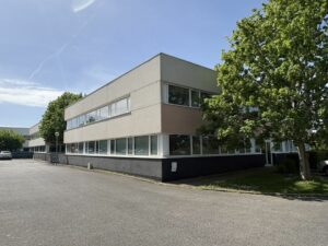 Location Bureaux à Bruz de 70m² - Réf. n°1962 - PHOTO1_1962_1776862047.jpg