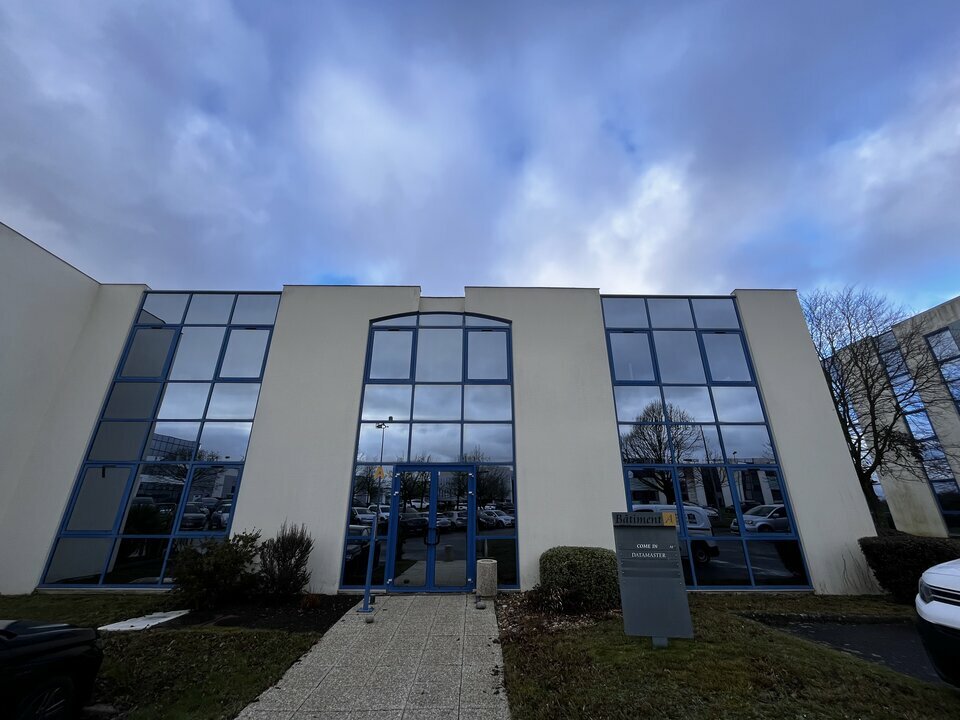 Location Bureaux à SAINT GREGOIRE de 77m² - Réf. n°2230 - PHOTO1_2230_1739779611.jpg