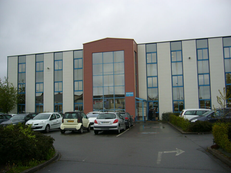 Location Bureaux à VERN SUR SEICHE de 210m² - Réf. n°259 - PHOTO1_259_1742920197.jpg