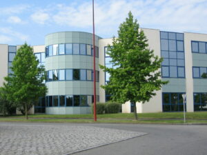 Location Bureaux à SAINT GREGOIRE de 400m² - Réf. n°3177 - PHOTO1_3177_1728314628.jpg