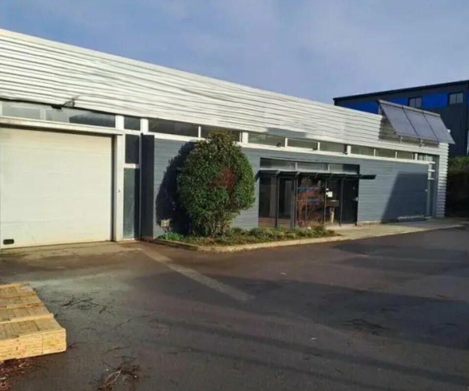 Vente Entrepôt – Local d&rsquo;activité à Cesson-Sévigné de 1000m² - Réf. n°356 - PHOTO1_356_1763980126.jpg