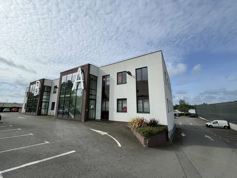 Location Bureaux à Cesson-Sévigné de 270m² - Réf. n°4105 - PHOTO1_4105_1748428102.jpg