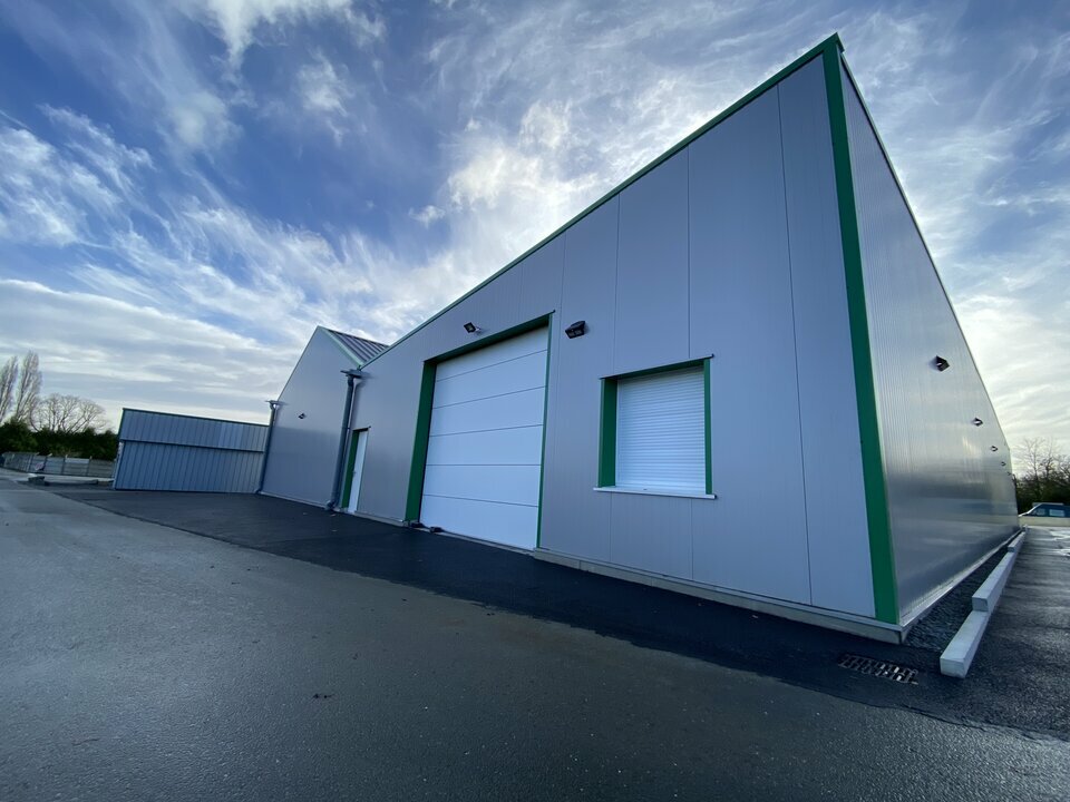 Location Entrepôt – Local d&rsquo;activité à Noyal-Chatillon-sur-Seiche de 250m² - Réf. n°4221 - PHOTO1_4221_1774432269.jpg