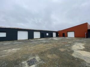 Location Entrepôt – Local d&rsquo;activité à La Mézière de 300m² - Réf. n°4541 - PHOTO1_4541_1741777502.jpg
