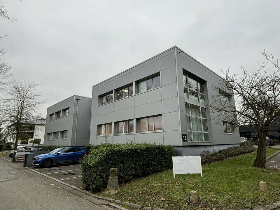 Location Bureaux à SAINT GREGOIRE de 225m² - Réf. n°4711 - PHOTO1_4711_1764002300.jpg