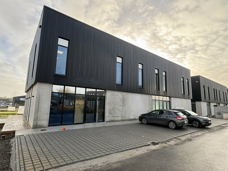 Location Bureaux à Vitré de 305m² - Réf. n°4778 - PHOTO1_4778_1771233650.jpg