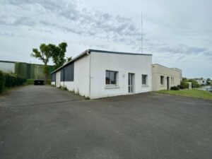 Location Entrepôt – Local d&rsquo;activité à Noyal-sur-Vilaine de 185m² - Réf. n°4822 - PHOTO1_4822_1777387326.jpg