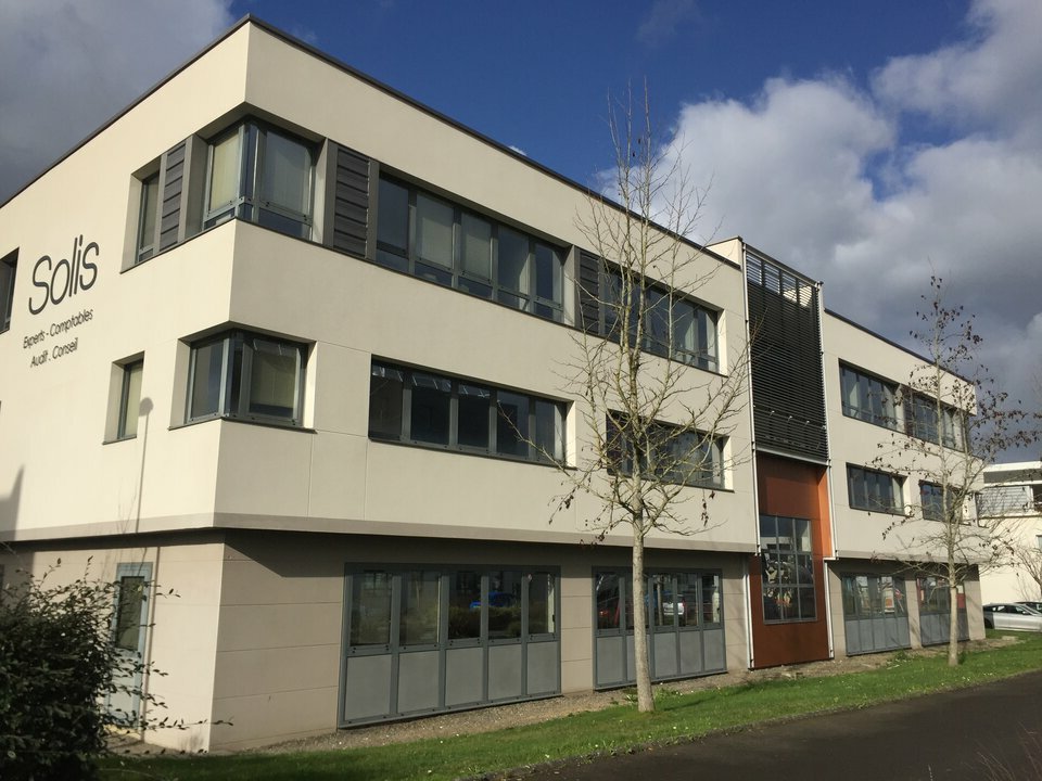 Location Bureaux à SAINT GREGOIRE de 182m² - Réf. n°4828 - PHOTO1_4828_1778504675.jpg