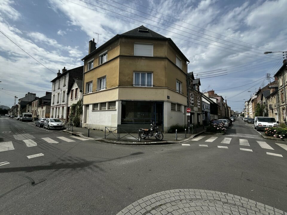 Vente Local commercial à Rennes de 65m² - Réf. n°4837 - PHOTO1_4837_1780324309.jpg