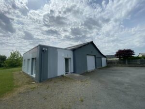 Vente Entrepôt – Local d&rsquo;activité à BALAZE de 250m² - Réf. n°4845 - PHOTO1_4845_1781692001.jpg
