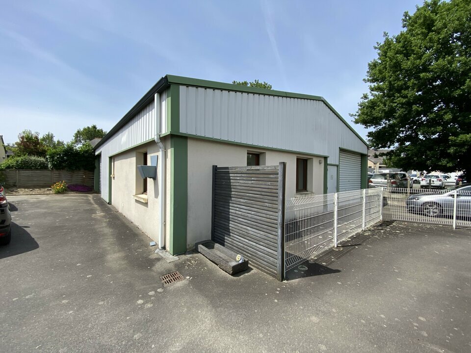 Location Entrepôt – Local d&rsquo;activité à Chantepie de 200m² - Réf. n°4850 - PHOTO1_4850_1782130286.jpg