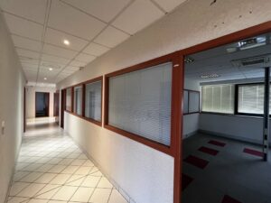 Vente Bureaux à SAINT GREGOIRE de 1455m² - Réf. n°3919 - PHOTO2_3919_1701179541.jpg