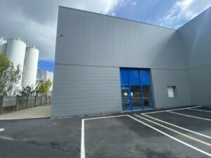 Vente Entrepôt – Local d&rsquo;activité à Rennes de 950m² - Réf. n°4330 - PHOTO2_4330_1716284081.jpg