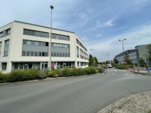 Vente Bureaux à SAINT GREGOIRE de 246m² - Réf. n°4369 - PHOTO2_4369_1721119888.jpg