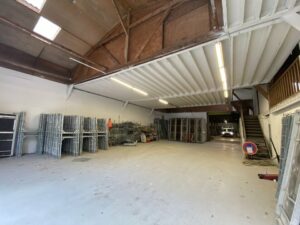 Vente Entrepôt – Local d&rsquo;activité à Cesson-Sévigné de 880m² - Réf. n°4595 - PHOTO2_4595_1746544591.jpg
