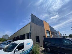 Vente Entrepôt – Local d&rsquo;activité à Pacé de 1100m² - Réf. n°4621 - PHOTO2_4621_1750344609.jpg